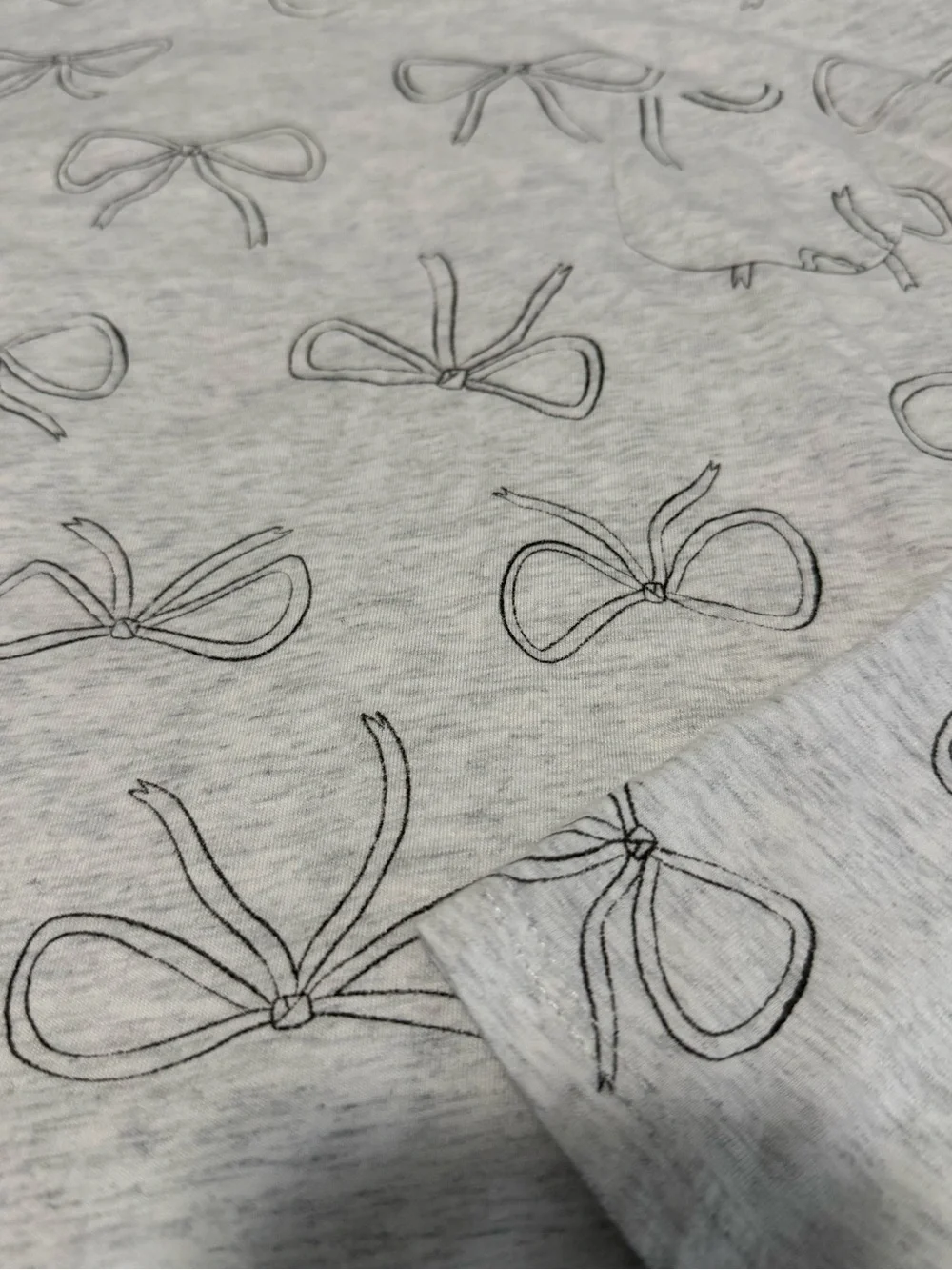 Carter's Light Gray Long-Sleeve Tee with Bow Sketch Print